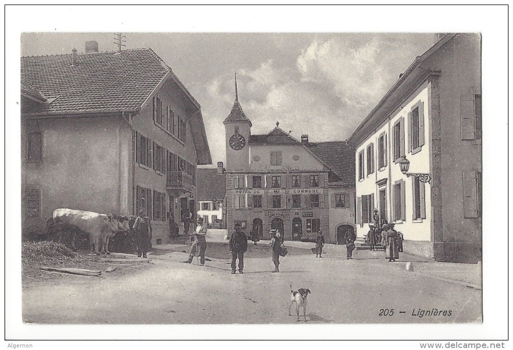 L1498 -  Lignières Hotel De Commune Vaches Et Chien - Lignières