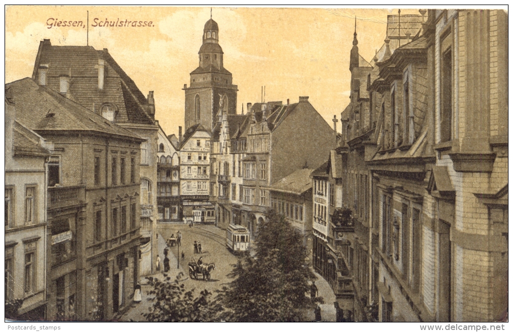 Giessen, Schulstrasse Mit Strassenbahn, Rückseitig Bahnpoststempel Berlin-Frankfurt, 1928 - Giessen