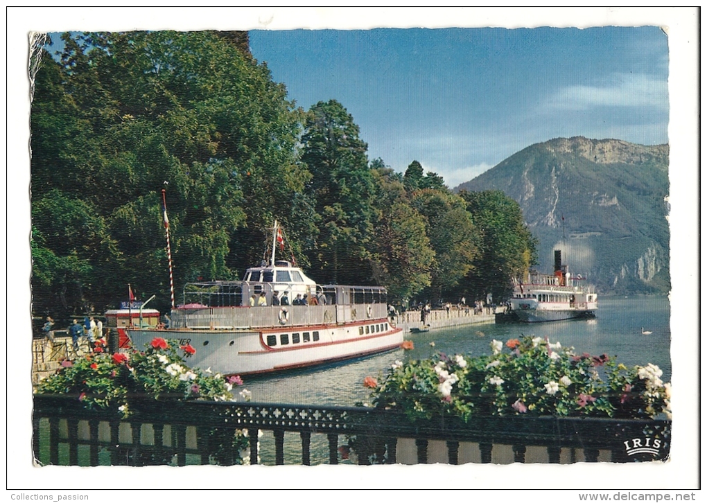 Cp, 74, Annecy, Le POrt, A Quai, "Le Fier" Et "La France", Au Fond, Le Mont Veyrier, Voyagée 1961 - Annecy