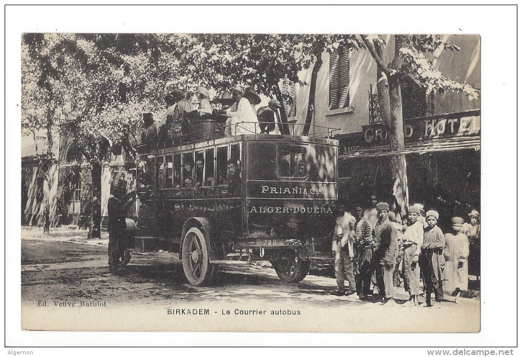 L1538 - RARE Birkadem Le Courrier Autobus Alger-Douera - Autres & Non Classés