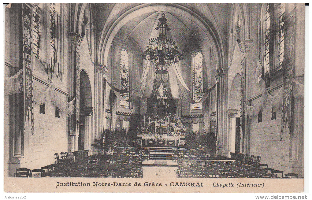 Institution Notre Dame De Grâce Cambrai Chapelle Intérieur - Cambrai