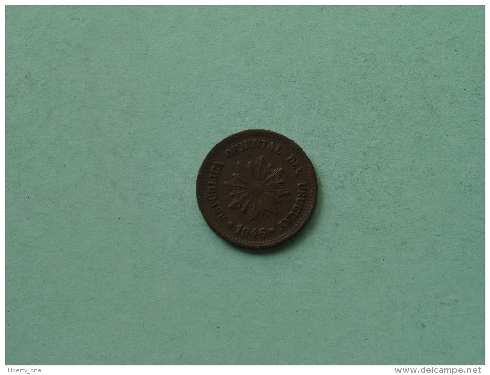 1946 - 2 Centesimos / KM 20a ( Uncleaned - For Grade, Please See Photo ) ! - Uruguay