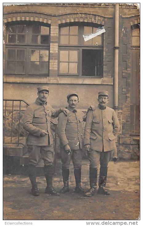 Thème:  Guerre 14/18. Carte Photo .A Identifier Régiments.Cantonnement.B Lessés.Matériels.Divers . - War 1914-18