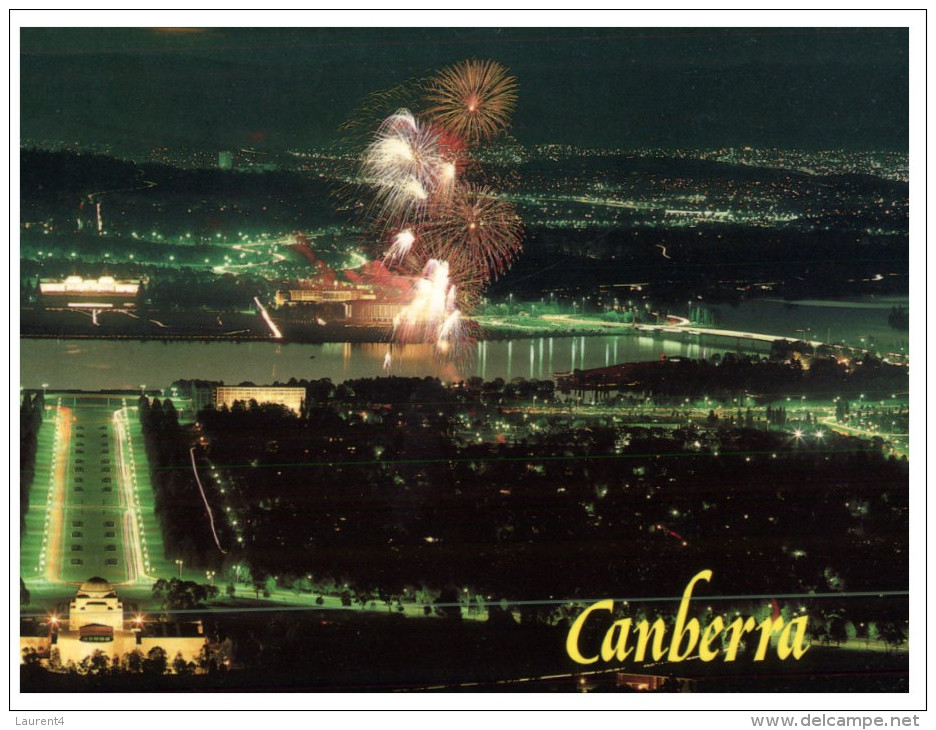 (PH 2916) Australia - ACT - Canberra War Memorial + Firework (2 Cards) - Canberra (ACT)
