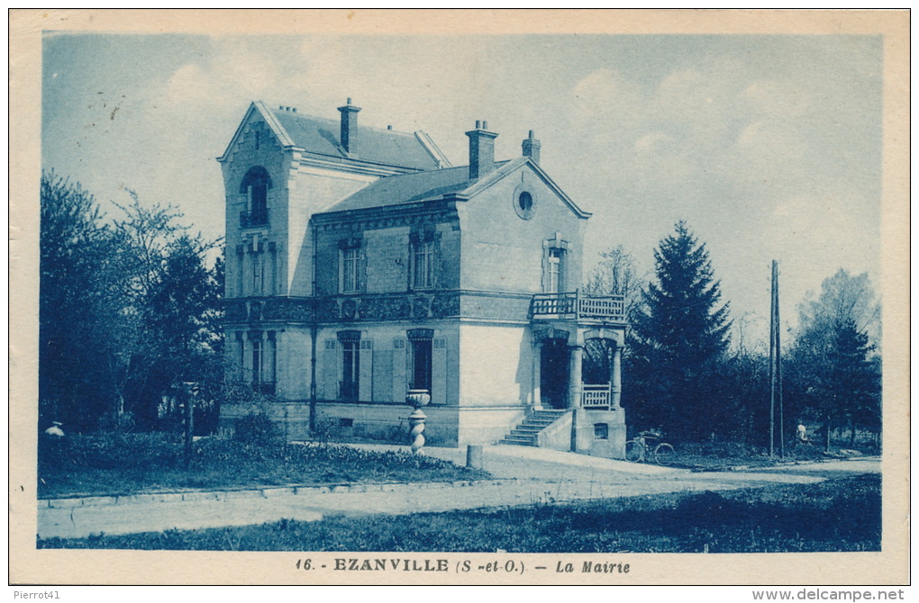 EZANVILLE - La Mairie - Ezanville