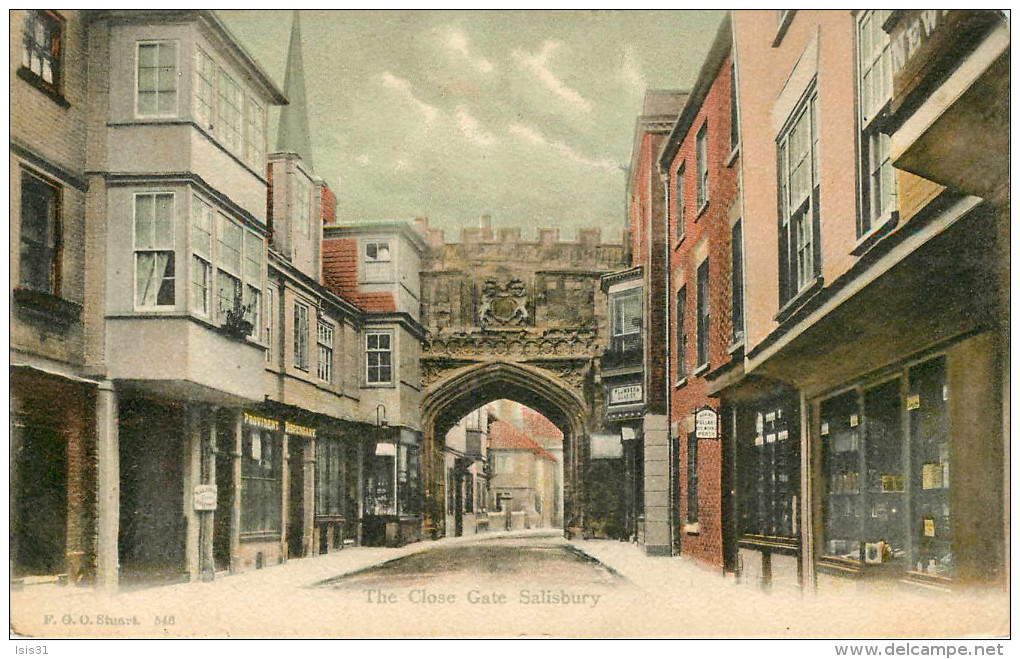 Royaume-Uni - Angleterre - Wiltshire - The Close Gate Salisbury - état - Salisbury