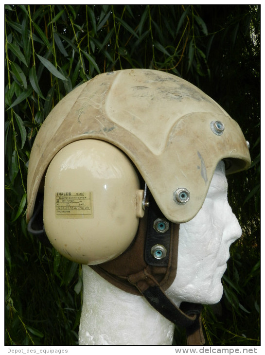 RARE CASQUE AERONAVALE MARINE PERSONNEL PONT D'ENVOL - Casques & Coiffures