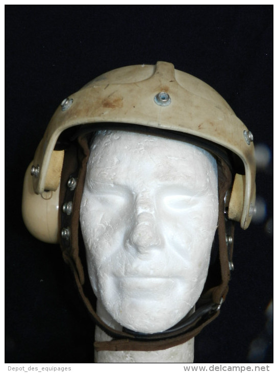 RARE CASQUE AERONAVALE MARINE PERSONNEL PONT D'ENVOL