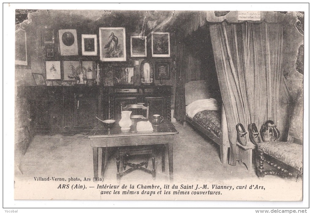 CP, 01, ARS - Intérieur De La Chambre, Lit Du Saint J.M Vianney, Curé D'ARS..., Ecrite En 1931 - Ars-sur-Formans