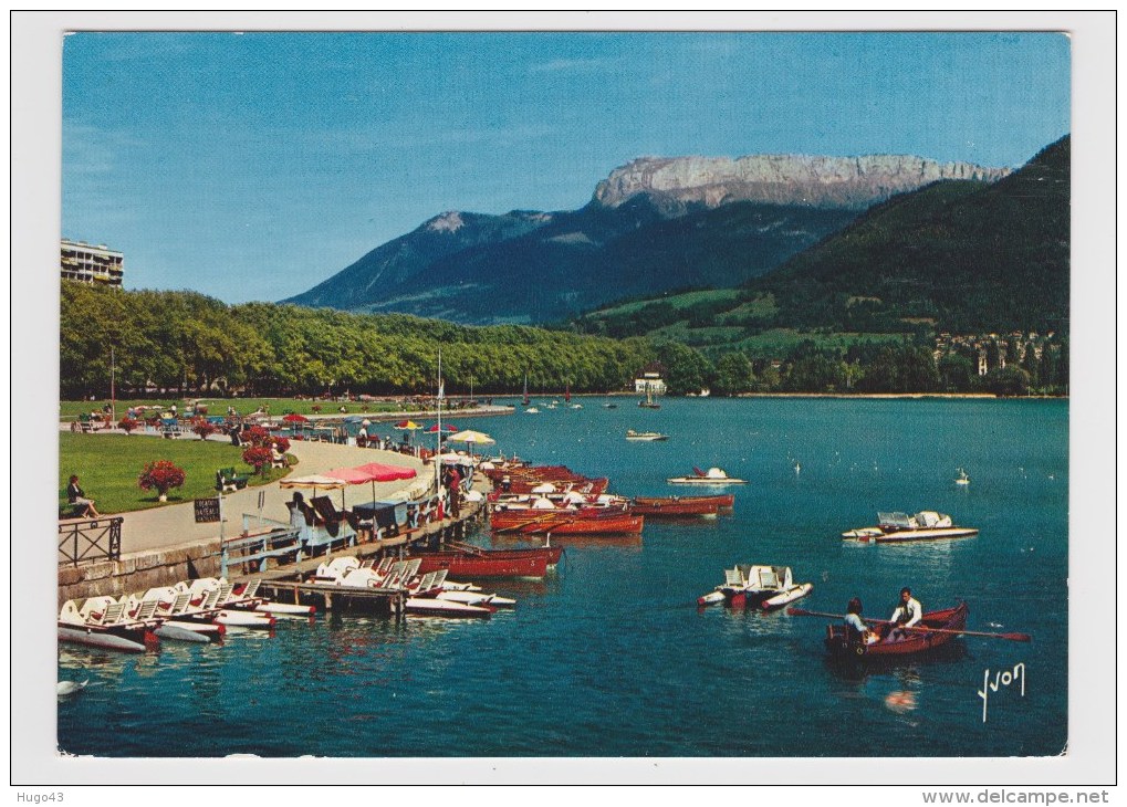 ANNECY - LE CHAMP DE MARS AVEC PEDALOS - Ed. D' ART YVON - CARTE NON VOYAGEE - Annecy