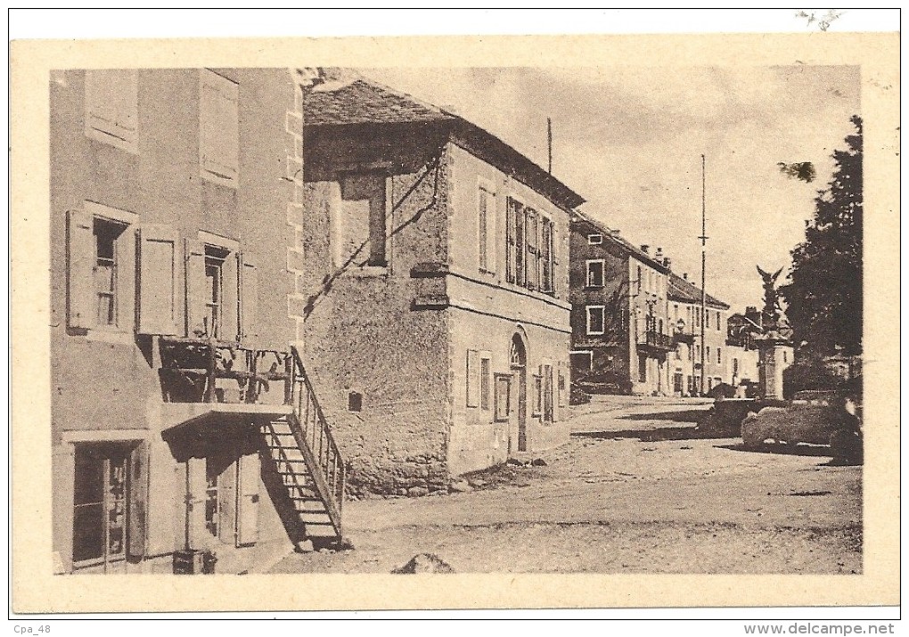 Lozere : Grandrieu, Station Estivale, Place St Michel, La Poste - Gandrieux Saint Amans