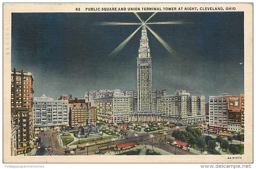 224021-Ohio, Cleveland, Union Terminal Tower & Public Square, Night Scene, Curteich No 4A-H1873 - Cleveland