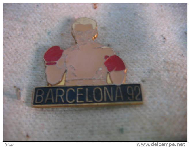 Pin´s Boxe, Jeux Olympiques BARCELONA 92 - Boxing