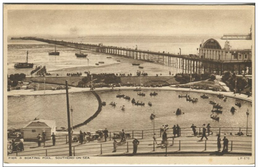 Lansdowne Publication Postcard, Pier &amp; Boating Pool, Southend-on-Sea, LP676 - Southend, Westcliff & Leigh