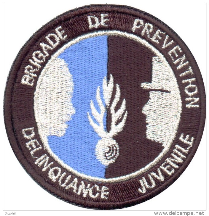 Gendarmerie- Brigade De Prévention De La Délinquance Juvénile TROYES - Polizei