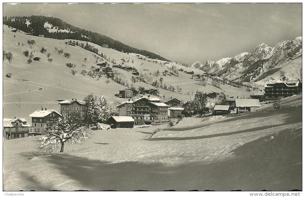 LA CLUSAZ HAUTE SAVOIE 7157  VUE GENERALE ET CHAINE DES ARAVIS  LES MOLLARDS DU HAUT ECRITE CIRCULEE 1958 ED GIL - La Clusaz