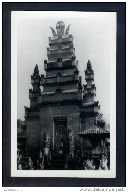 RPPC. Bali. Bangli. *...A Temple Gate In Bali...* Escrita. - Indonesia