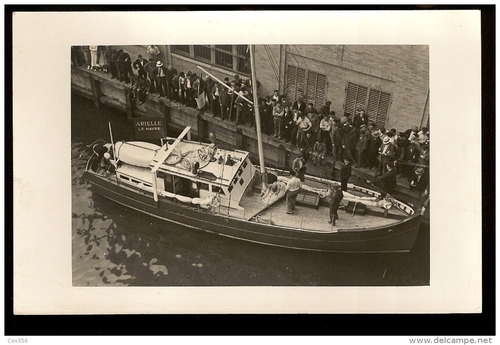 RARE PHOTO Du BATEAU "ARIELLE "a Son Arrivée Au HAVRE 1936 ,Très Animée RARE A LA VENTE - Rimorchiatori