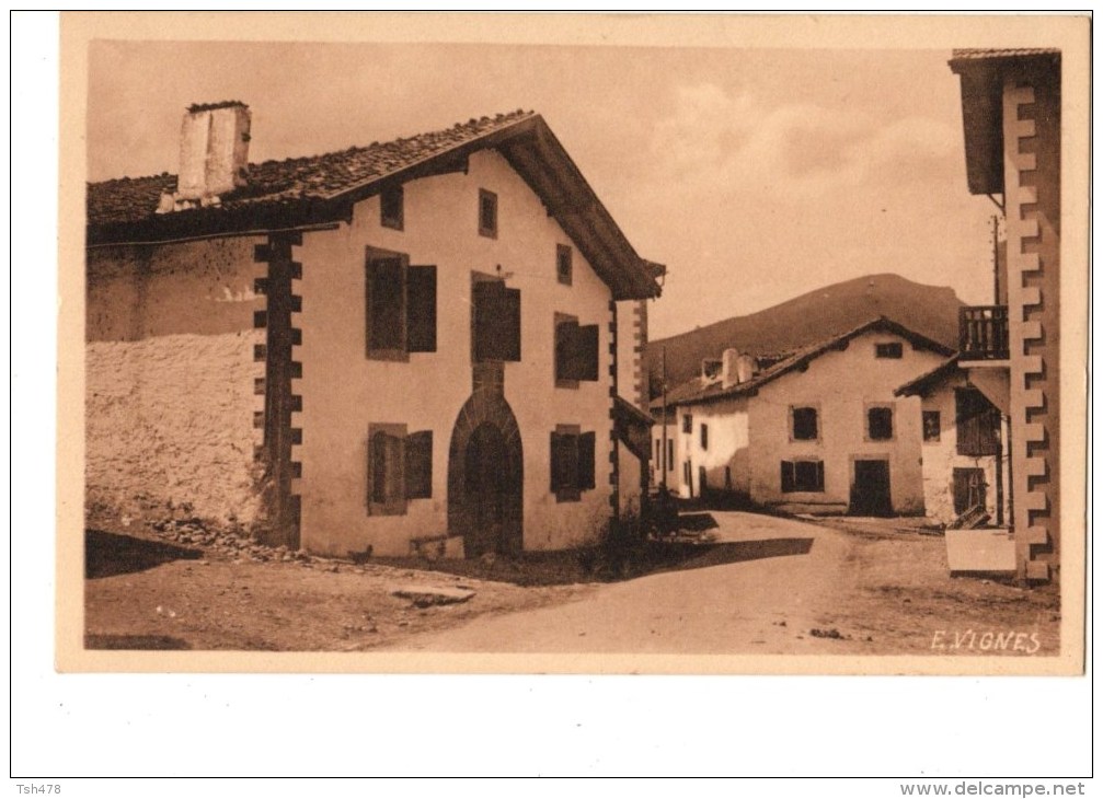 64-----VIEILLES MAISONS BASQUES----E  VIGNES--voir 2 Scans - Other & Unclassified