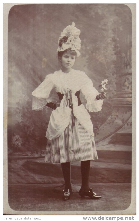 Old Postcard : Theatrical Or Fancy Dress? Unusual Costume Pre 1914 "New Year From Parley-vous? - Theatre