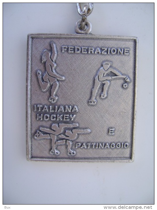 PORTACHIAVI   1975  LECCE  S. PASQUALE  FEDERAZIONE ITALIANA  HOCKEY  E PATTINAGGIO  PATINAGE  MEDAGLIA - Skating (Figure)