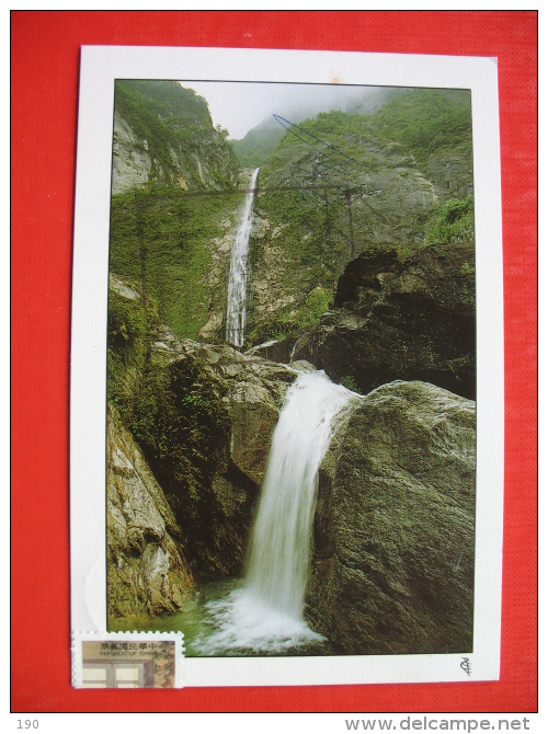 Hualien Baiyang Waterfall - Taiwan