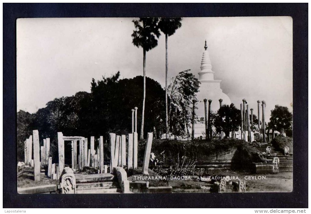 RP. Sri Lanka. Anuradhapura. *Thuparama Dagoba...* Ed. Plâté Ltd., Colombo, Nº 73. Nueva. - Sri Lanka (Ceilán)