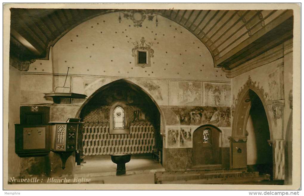 BE NEUVEVILLE  Blanche église  Intérieur -  Vraie Photo  Non Voyagée - La Neuveville