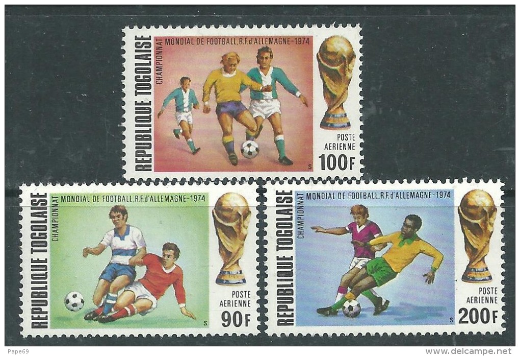 Togo P.A.  N° 216 / 18 XX Coupe Du Monde De Football. Les 3 Valeurs Sans  Charnière, TB - Togo (1960-...)