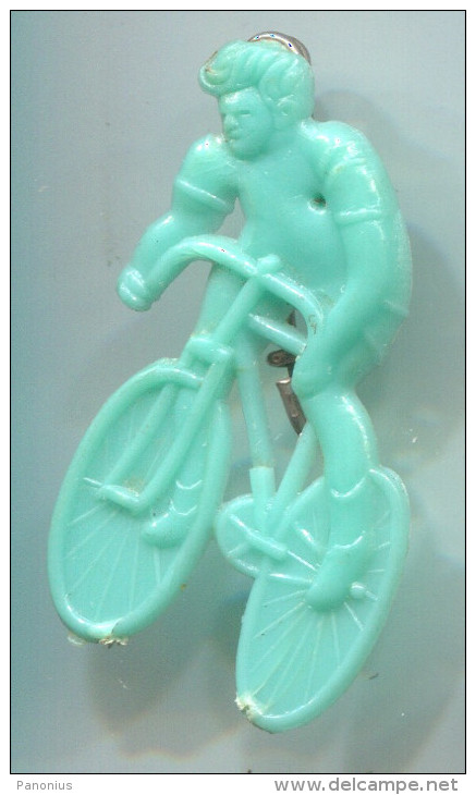 Cycling, Bike, Bicycles - Old Pin, Badge, Plastic - Radsport