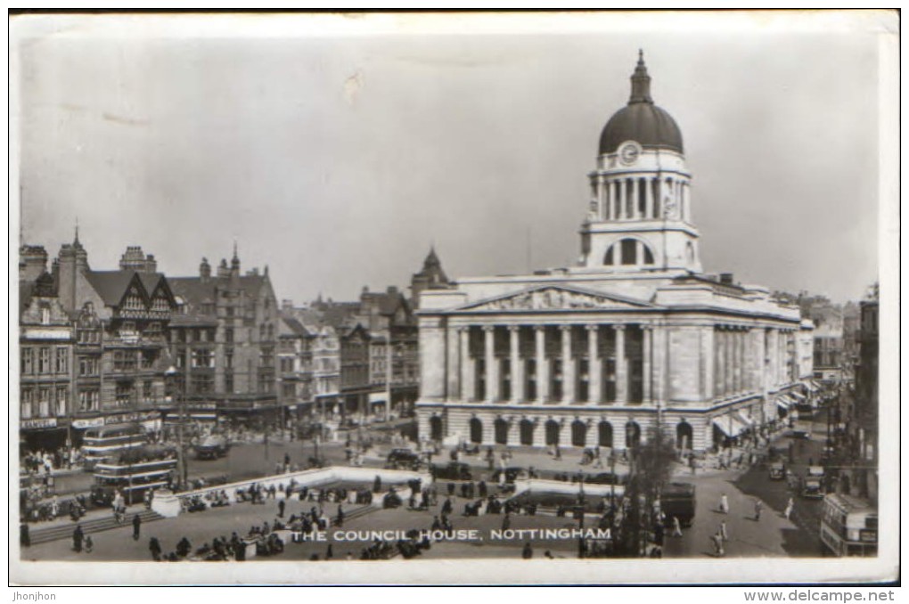 United Kingdom/England -Postcard  Circulated In 1955 - The Council House,Nottingham - 2/scans - Nottingham
