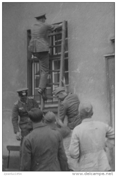 SOLDATS ALLEMANDS GUERRE 1940 D APRES ALBUM ALLEMAND RETIRAGE HAUT DE GAMME SUR PAPIER PHOTO ACTUEL - War 1939-45