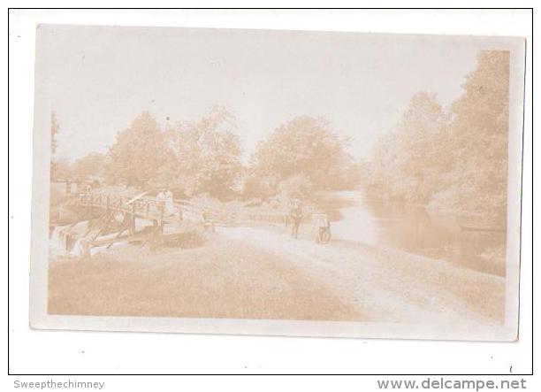 RP By Gowers Ltd MALDON Said To Be BEELEIGH Bridge Over A Weir + Artist Painting FADED Essex UNUSED - Sonstige & Ohne Zuordnung