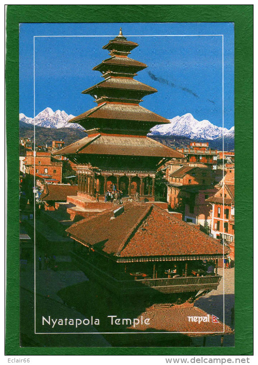 Asie > Népal Nyatapola Temple Bhaktapur ( Bhadgaon) CPM Année 2005 TIMBRE NEPAL Du CENTENAIRE De La FIFA Foot - Nepal