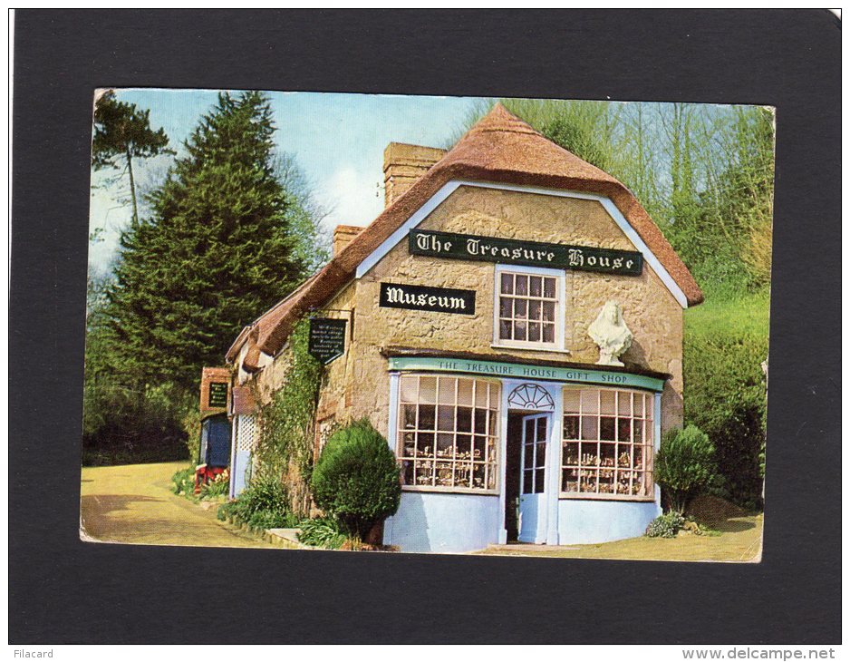 48185    Regno  Unito,    16th Century  Thatched Cottage,  Godshill,  Isle Of  Wight,  VG  1970 - Ventnor
