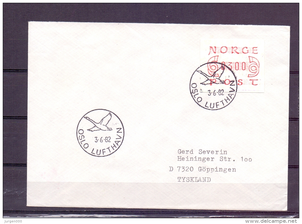 Norge -  Oslo Lufthavn 3/6/82  (RM5799) - Cisnes