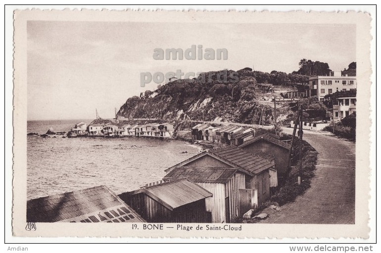 ALGERIA / ALGERIE CPA - BONE, Plage De Saint Cloud - Beach Cabins C1940-50s Vintage Postcard - Town View - Annaba (Bône)