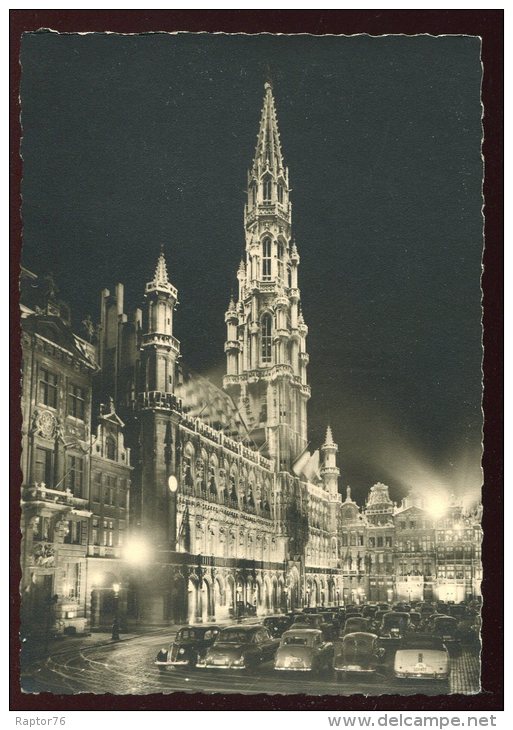 CPM Neuve Belgique BRUXELLES L'Hôtel De Ville Illuminé - Bruselas La Noche