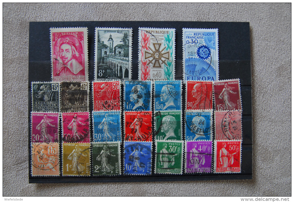 A046 - FRANKREICH FRANCE Gesamt 25 Alte Marken / 25 Old Stamps - Collections