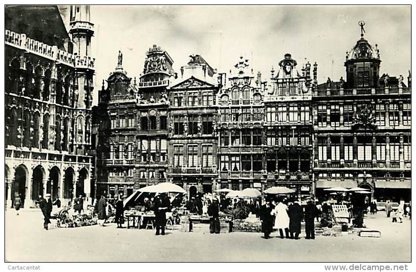 BRUXELLES. LA MAISONS DES CORPORATIONS NEGLI ANNI '50. CARTOLINA ANNI '50 - Old Professions