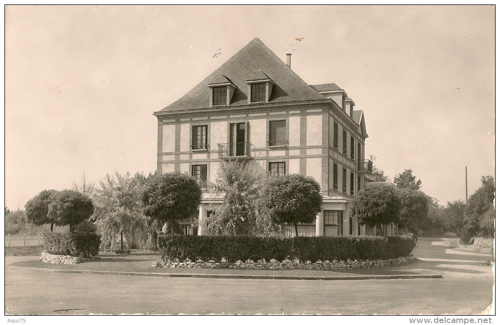 MAINTENON    Hôtel DE L'AQUEDUC Ch Morineau - Maintenon