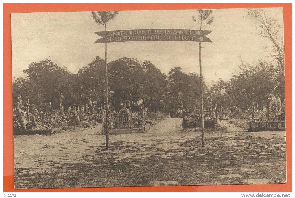 GAA-18  Cimetière Militaire En Argonne. Jouvène éditeur. Non Circulé - Cimetières Militaires