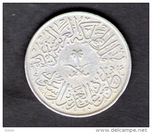 SAUDI ARABIA 4 GIRSH 1958 (1378) 4 QIRUSH COPPER-NICKEL  COIN - Arabie Saoudite