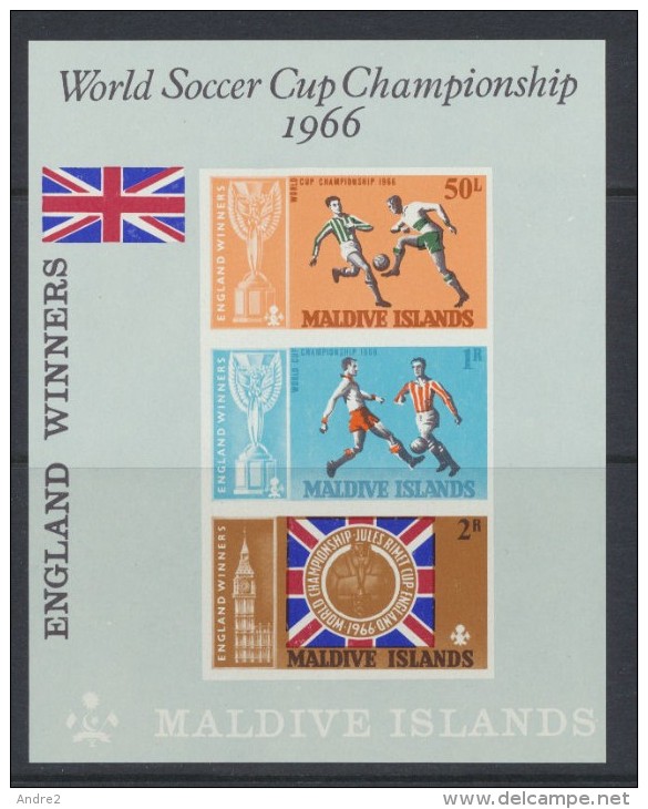 Maldive Islands  - Maldives  1967  Football England's Victory : Miniature Sheet   *  MVLH - Maldives (1965-...)