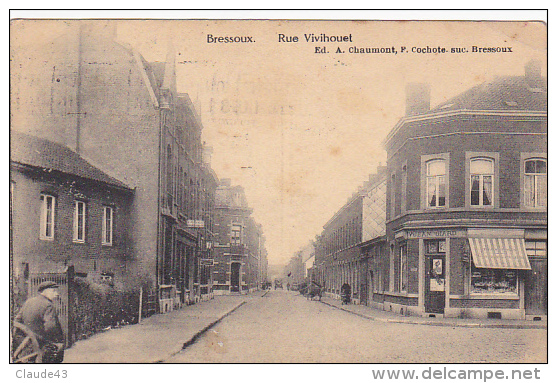 Bressoux  Rue Vivihouet  Circulé En 1930,magasin Vve Jean Giard,coiffeur, - Luik