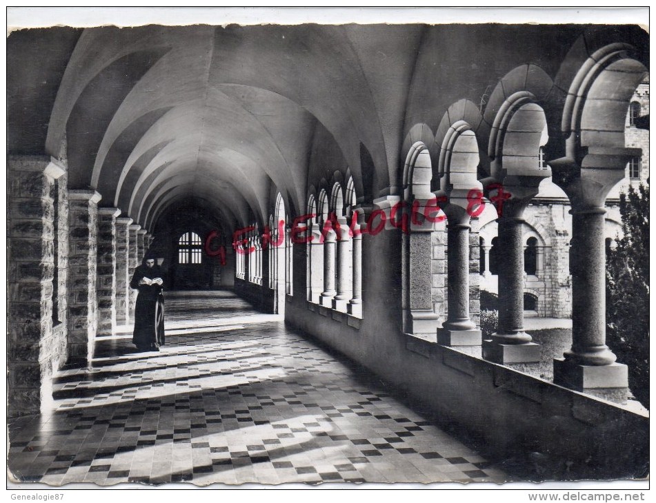 81 - DOURGNE - ABBAYE SAINT BENOIT D' EN CALCAT - CLOITRE LONGEANT LE REFECTOIRE - Dourgne