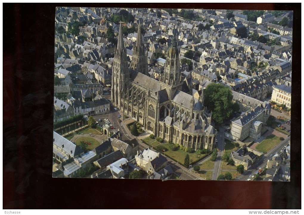 593/14 Bayeux Vue Aérienne De La Cathedrale Notre Dame Cliché M Chevret - Bayeux