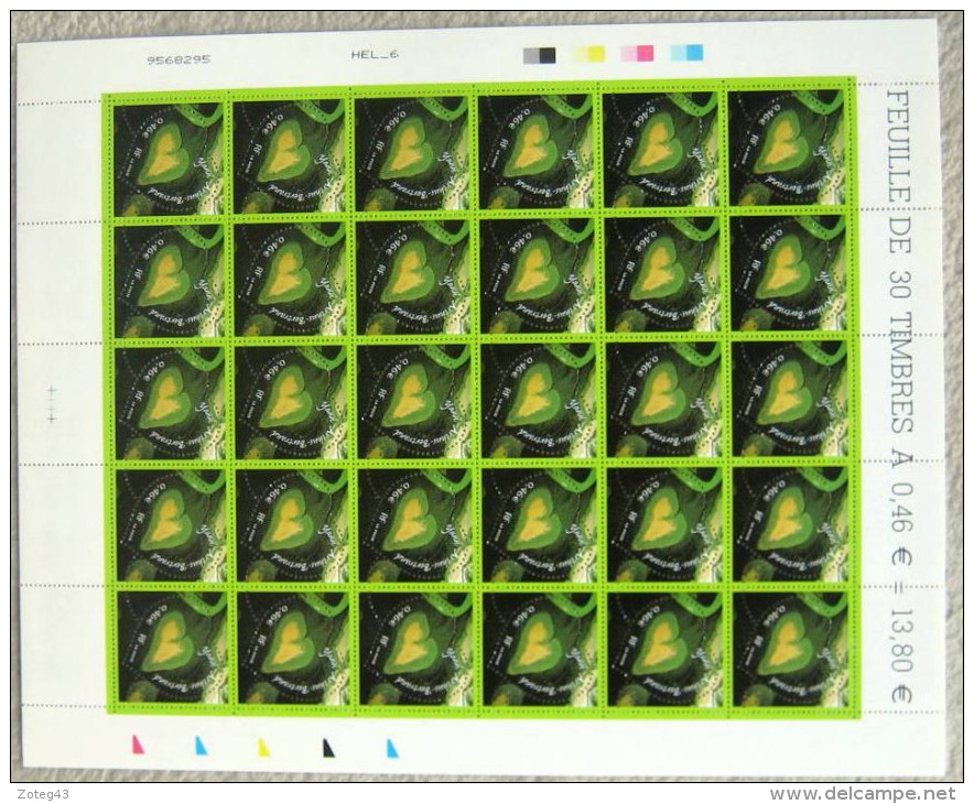 FRANCE 2002 FEUILLE COMPLETE SAINT VALENTIN COEUR DU PHOTOGRAPHE YANN ARTHUS-BERTRAND YT  N°3459 **; 30 TIMBRES - Full Sheets