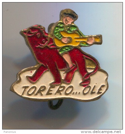 BULLFIGHT - Corida, Spain, Vintage Pin, Badge - Stierkampf