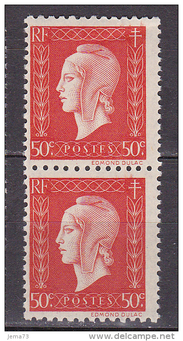 N° 685 Série De Londres: Marianne De Dulac : Une 1 Paire De 2 Timbres - Nuevos